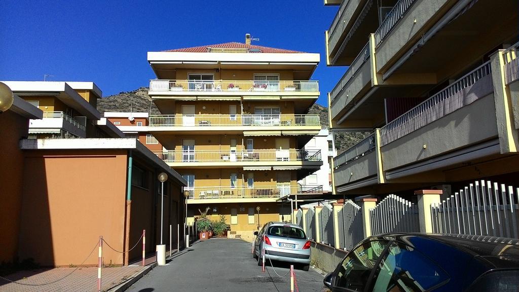 Appartamento Giusy Ventimiglia Esterno foto